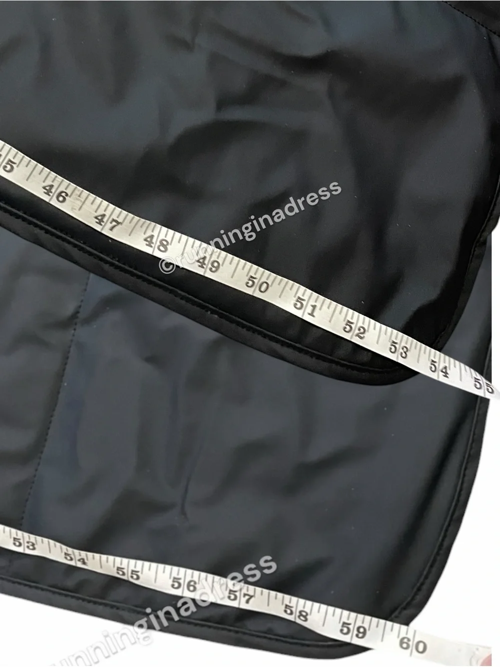 NWT RAINS Waterproof Trail Blanket Black Quilted Picnic Stadium Car Camping Gear
